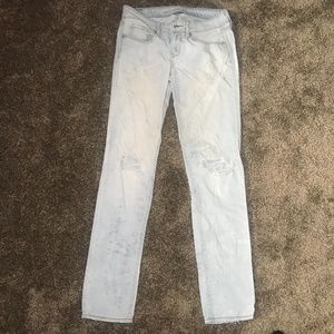 American Eagle Stretchy Ripped jeans